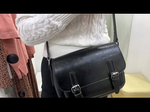 ❤️ Masturbasyona giştî ya keçika ciwan FeralBerry bi dilopek li jûreya fitarê Porno fb li ku.safehaus.top ﹏